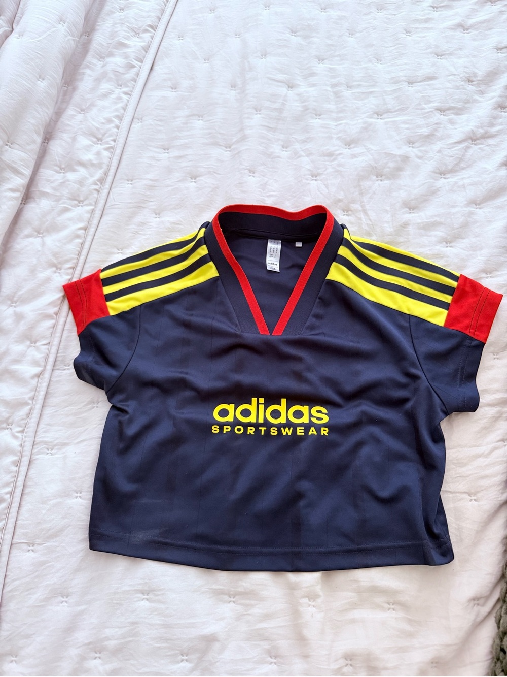 Adidas woman jersey size XS